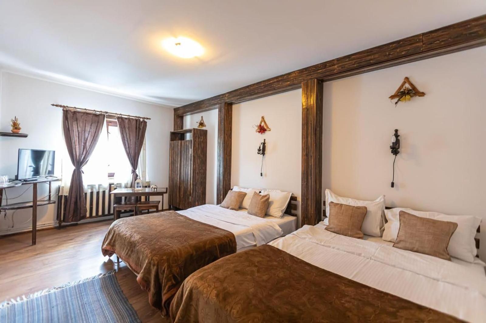 Casa Valasoaia Săcele Exteriör bild